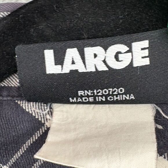 The Hundreds Flannel Shirt Plaid Mens Large Distressed - Picture 9 of 11